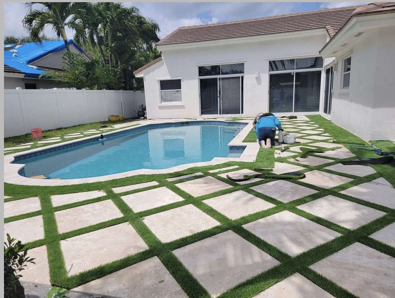 Geometric Diamond Pattern Pool Decking