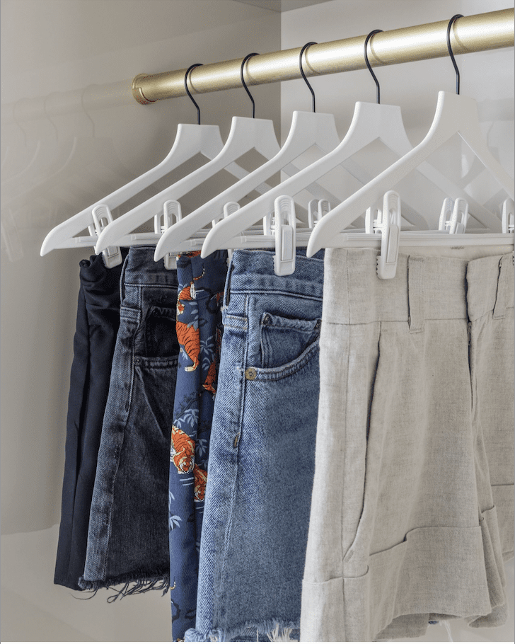 Streamline Your Wardrobe with Coordinated Hangers