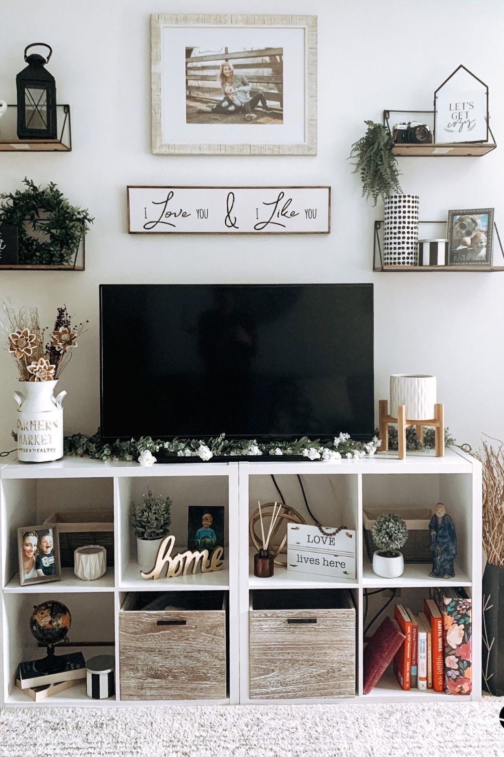 Create Harmony with Coordinated Decor