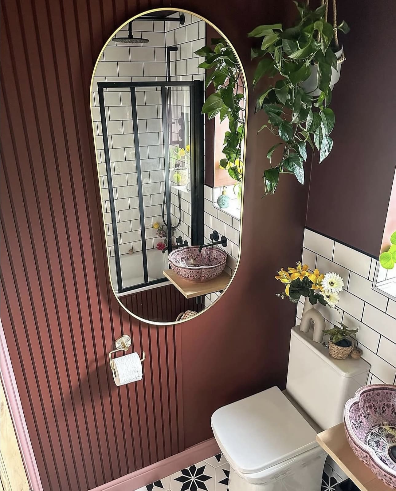 Go Big with Mirrors to Amplify Space