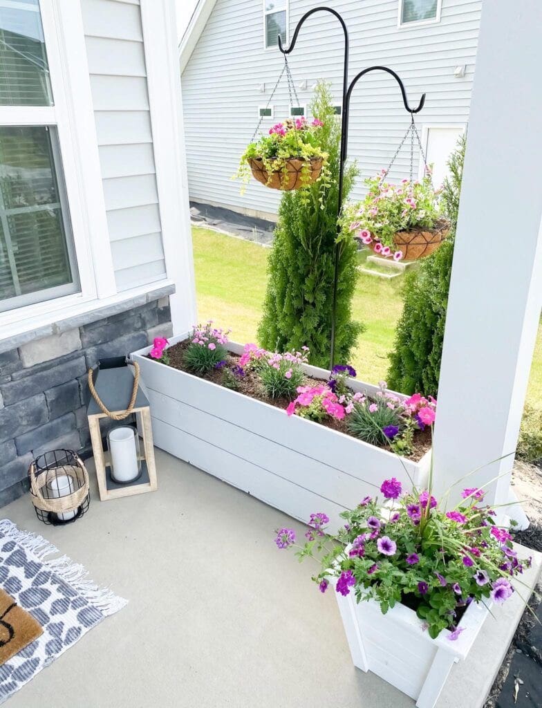 Charming White Wooden Flower Box