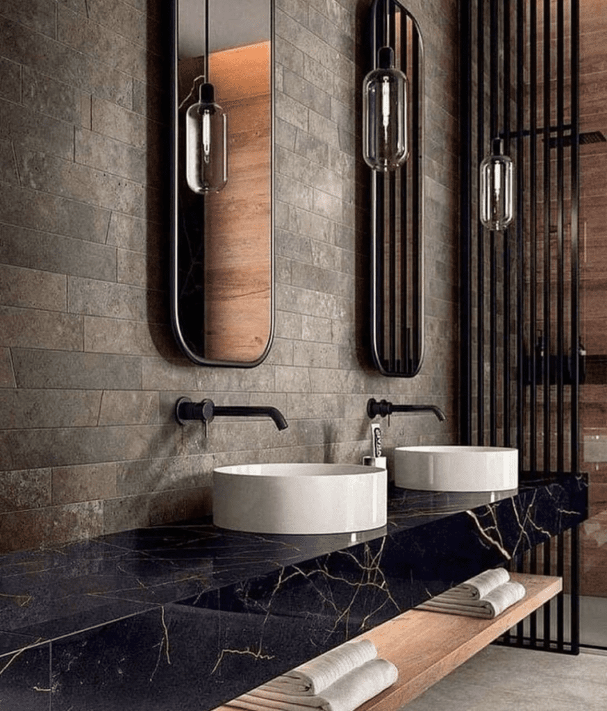 15. Scalloped or Wavy-Edge Mirror: Elegant Curves for a Soft Touch