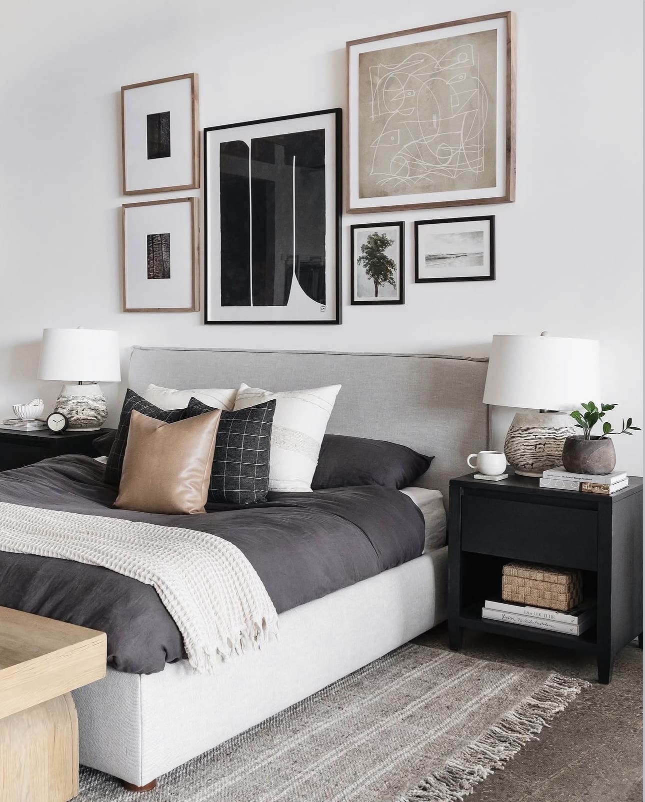 Elevate Your Space with Sleek Minimalist Art