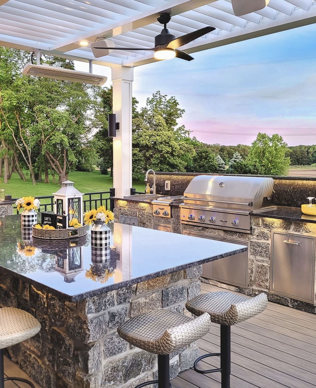 Design a Cozy Outdoor Dining Spot