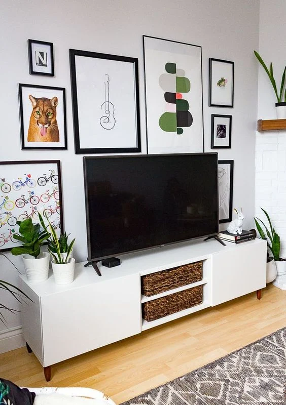 Frame Your TV with Thoughtful Side Accents