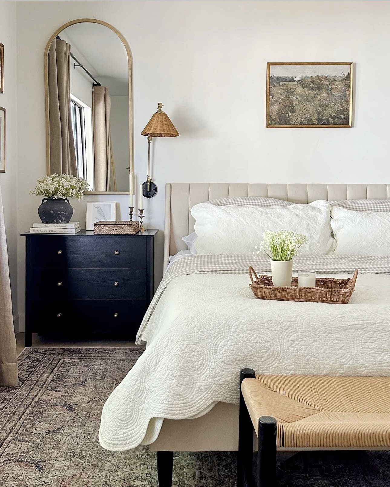 Smart Storage Strategies for a Clutter-Free Bedroom