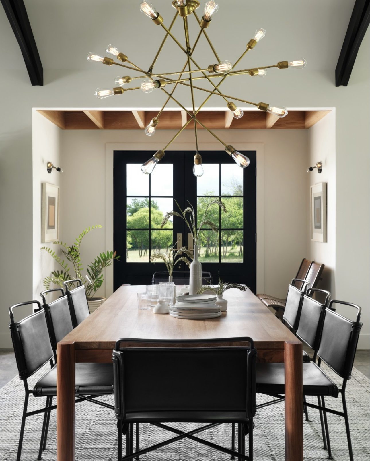 Sophisticated Dining Space with a Striking Chandelier