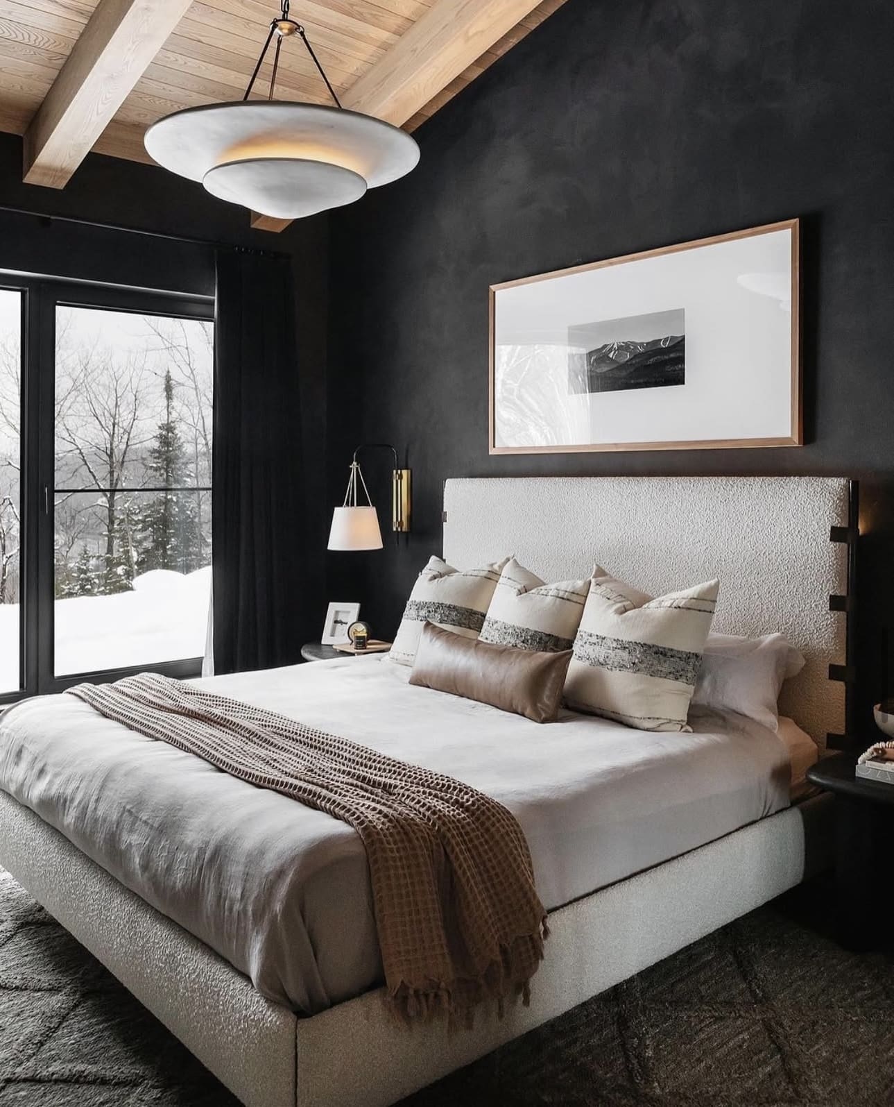 Illuminate with Stylish Wall-Mounted Lights