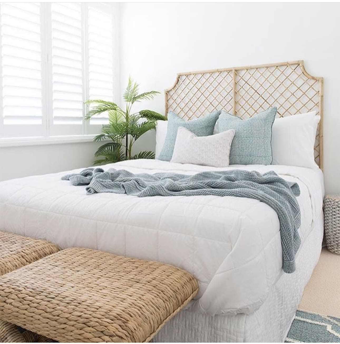 Diamond-Patterned Bamboo Headboard for a Coastal Vibe