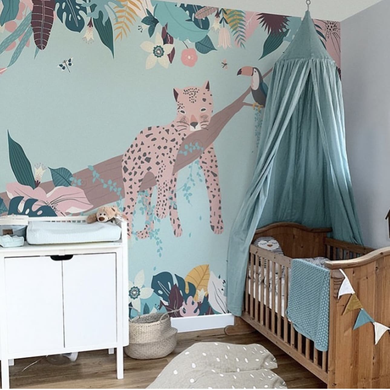 Safari-Friendly Flooring for Play and Comfort