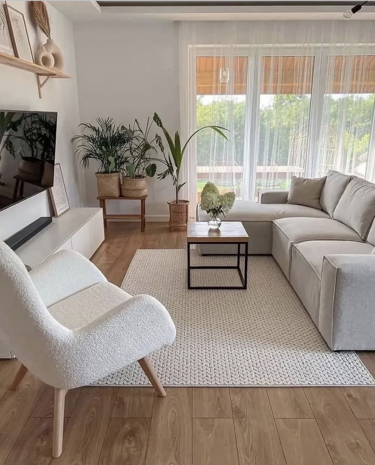Harness Sunlight to Enhance Space