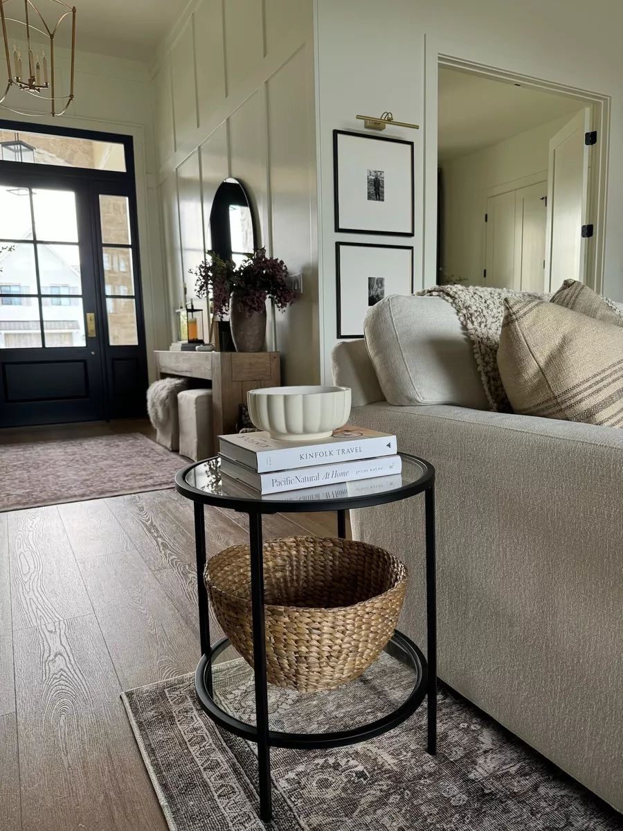 Open Shelving with Concealed Storage Solutions