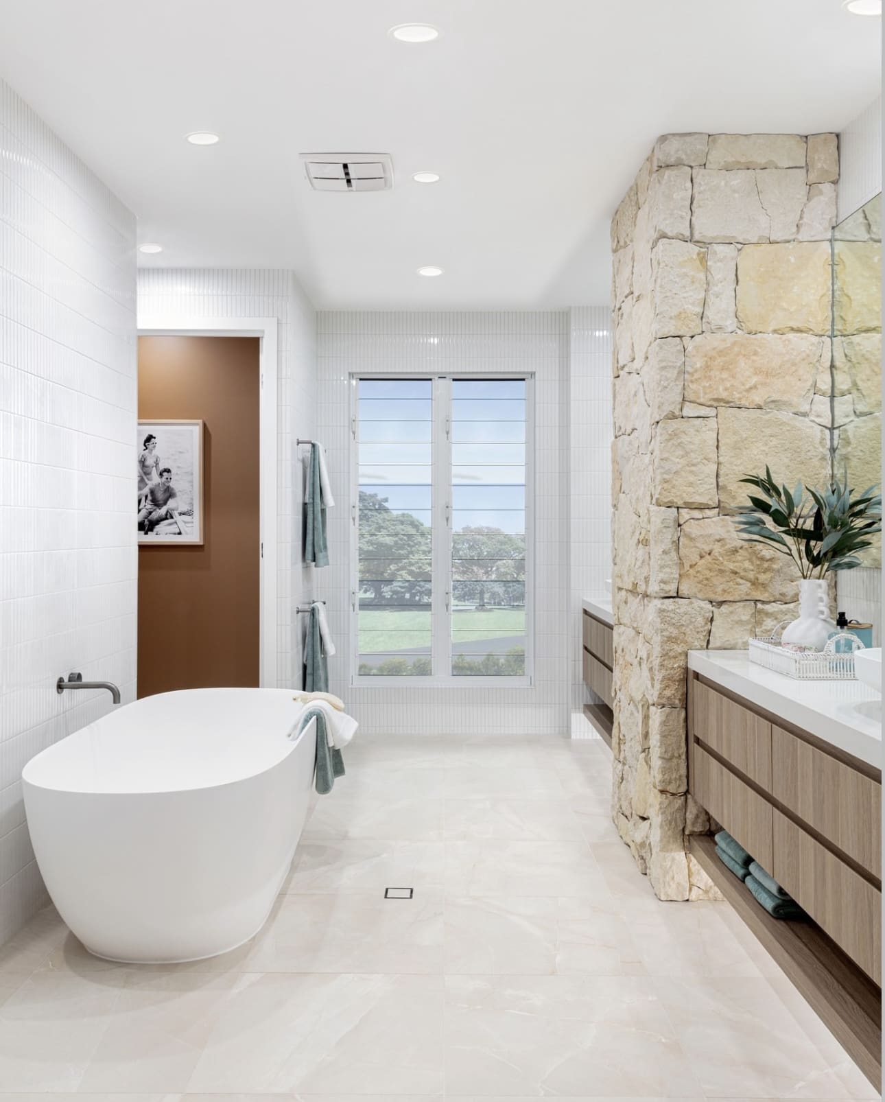 Sleek and Serene Beachside Vibes