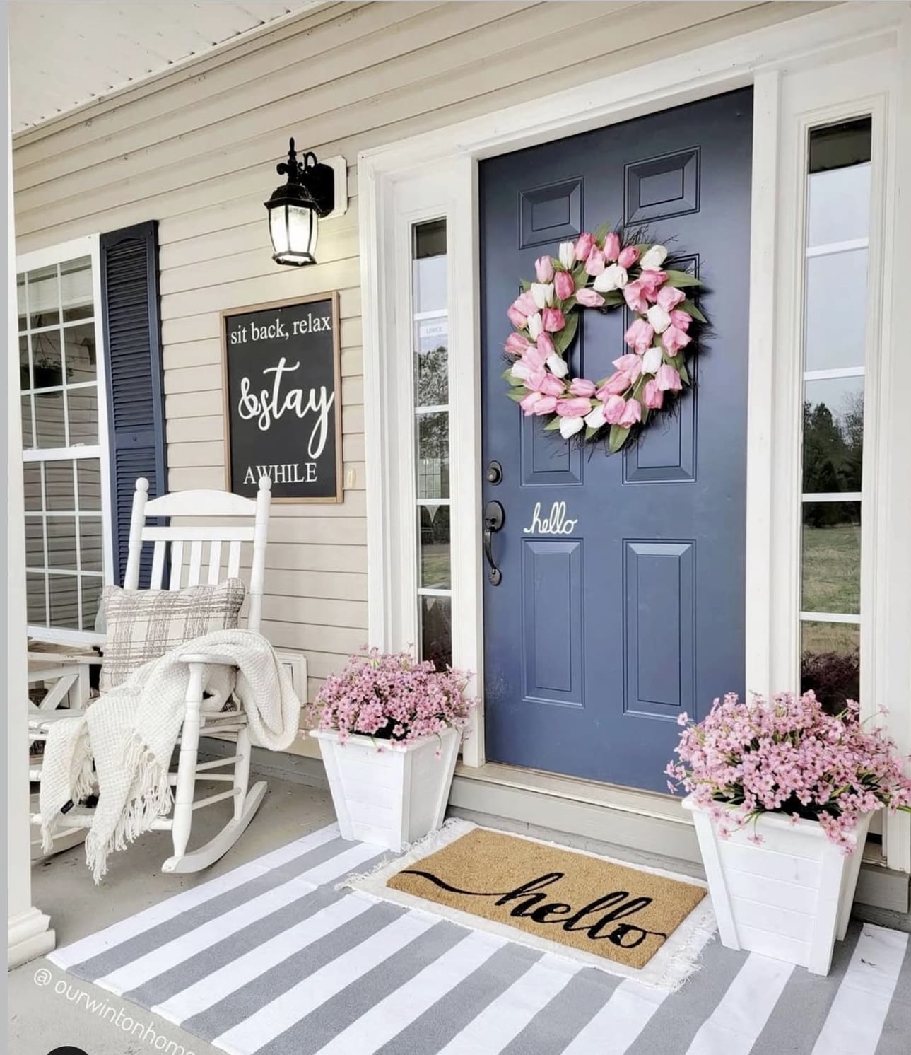 Charming Wall Accents