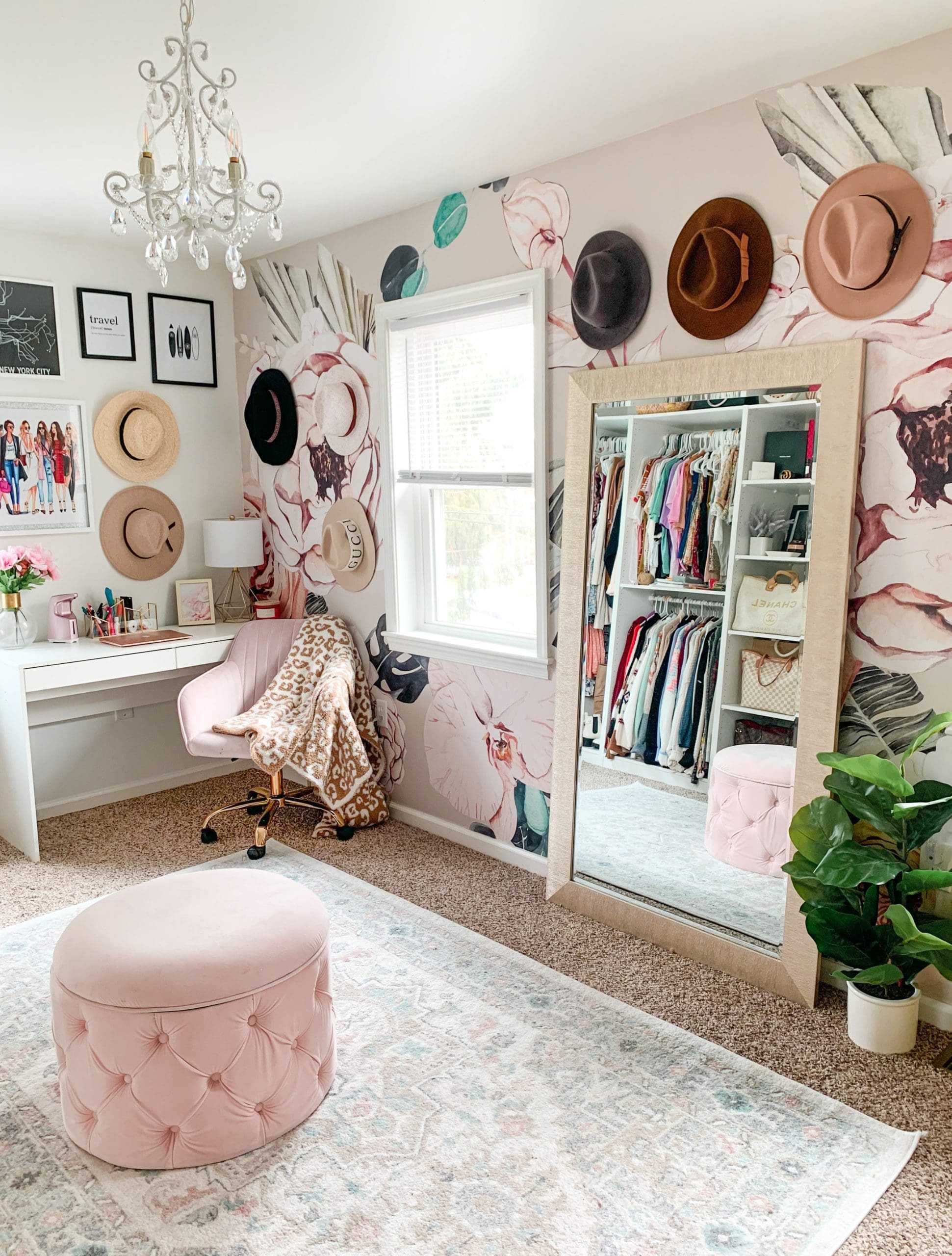 Maximize Efficiency with a Dual-Purpose Closet Office