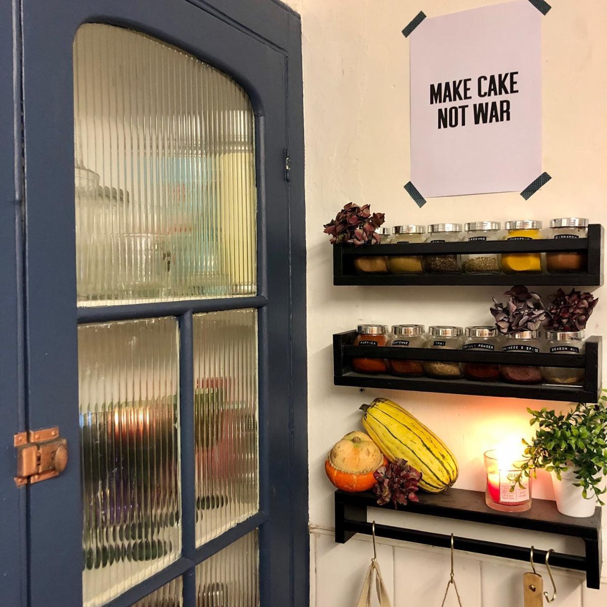 Chic and Functional Spice Displays