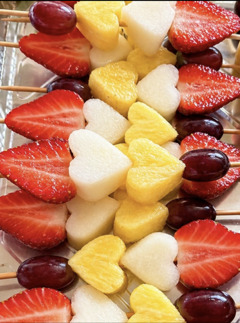 Sweetheart Skewers: Charming Pineapple & Melon Bites